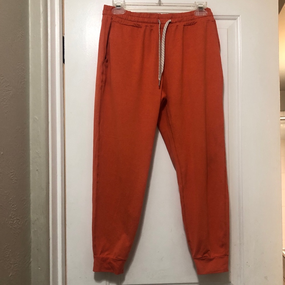 Vuori Orange Drawstring Joggers Size Small SO CUTE